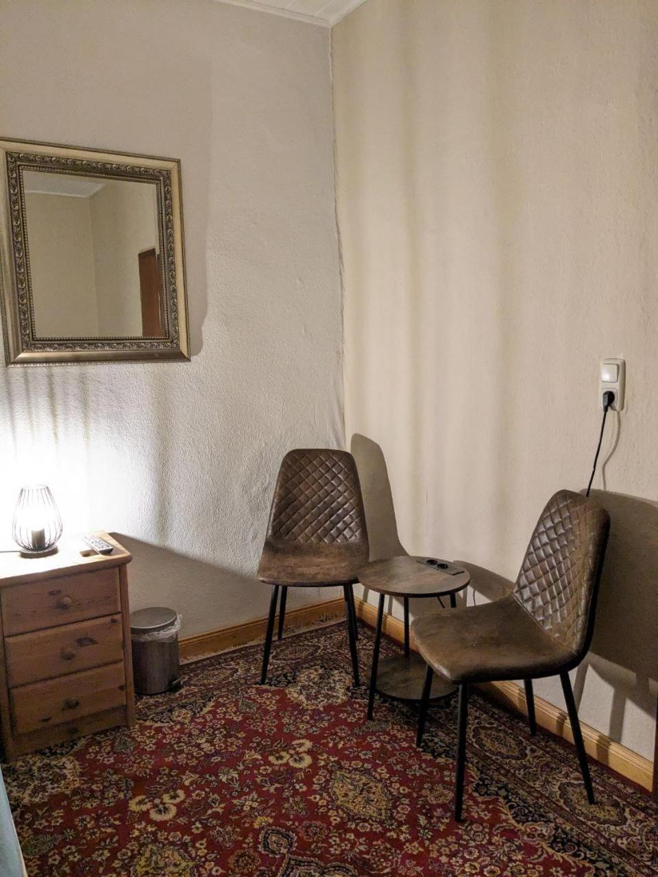 Gasthaus "Zum Goldenen Ross" Uhlstädt Екстериор снимка