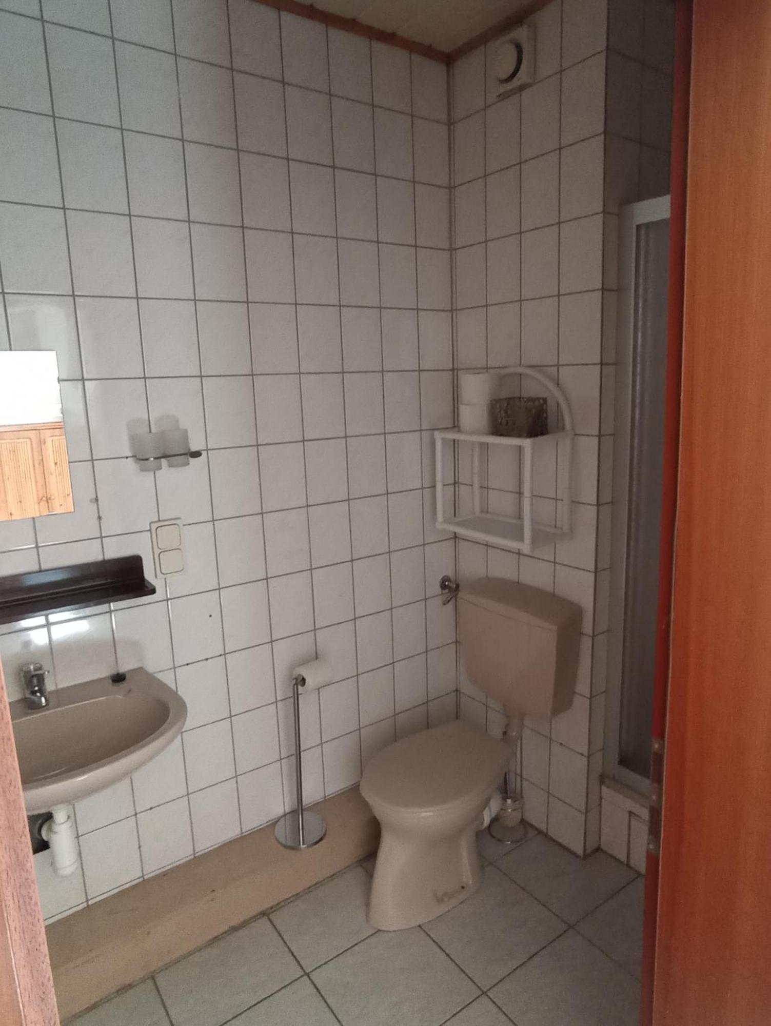 Gasthaus "Zum Goldenen Ross" Uhlstädt Стая снимка